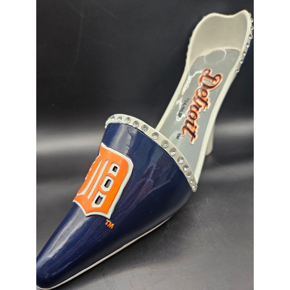 Detroit Tigers MLB Decorative Wine Bottle Holder - Shoe H-8